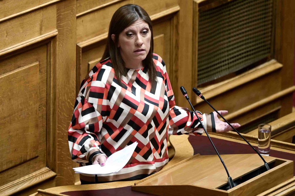 Κωνσταντοπούλου για Κασσελάκη: “Όποτε ανοίγει το στόμα του λέει και μια κοτσάνα” (video)
