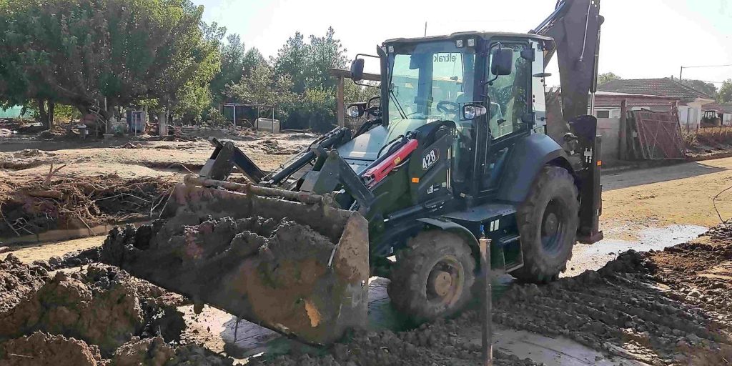 Μέχρι και την τελευταία στιγμή προετοιμασίες στη Φθιώτιδα για την επερχόμενη κακοκαιρία (video)