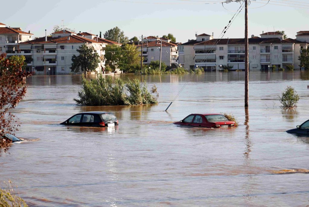 Ένας θάνατος και δύο νοσηλείες από λεπτοσπείρωση στις πλημμυρισμένες περιοχές της Θεσσαλίας