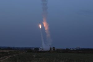 Iron Dome: Η αντιπυραυλική ασπίδα που προστατεύει το Ισραήλ