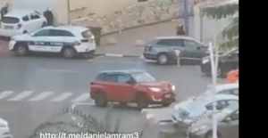 Χαμός στο Ισραήλ!!! Ισλαμιστές σκοτώνουν εν ψυχρώ πολίτη που οδηγάει! Σκληρό ΒΙΝΤΕΟ