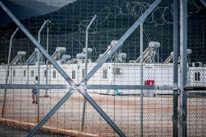 Πόσοι είναι οι Παλαιστίνιοι που ζουν σε δομές στην Ελλάδα – Τι ανέφερε η Σοφία Βούλτεψη (video)