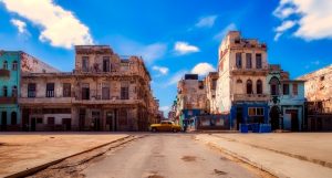 Κούβα: Τουλάχιστον μία νεκρή, άνθρωποι παγιδευμένοι κάτω από τα ερείπια, μετά την κατάρρευση κτιρίου στην Αβάνα