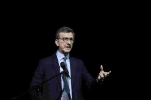 Πορτοσάλτε: “Η κυβέρνηση υπέστη βαριά ήττα χθες αλλά φταίει το κεφάλι της” (video)