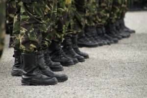 Πρόταση Γ’Π.Π.!! «Θα μπορούσαμε να στείλουμε βρετανικά στρατεύματα στην Ουκρανία»