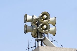 Δείτε τις ώρες που θα ηχήσουν αύριο σειρήνες πολέμου
