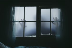 Σοκ στη Γαλλία: Serial killer είχε εμφανιστεί σε τηλεπαιχνίδι ενώ τον αναζητούσε η αστυνομία