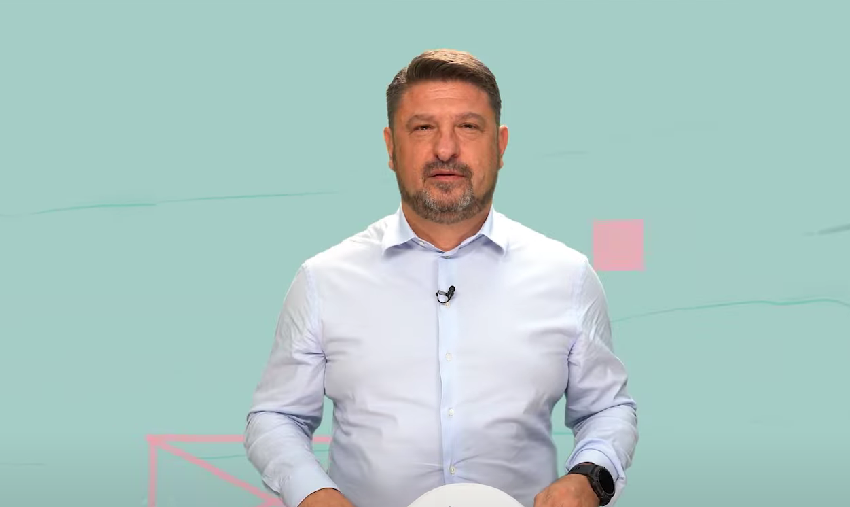 Ο Χαρδαλιάς απαντάει σε…«χαλαρές» ερωτήσεις: «Έχω κολυμπήσει γυμνός», vid