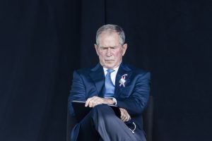 Στεναχωρήθηκε ο Μπους για τον θάνατο του Κίσινγκερ