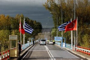 «Γέφυρα…ΦΙΛΙΑΣ»: Τι ετοιμάζουν στον Έβρο Ελλάδα και Τουρκία, vid