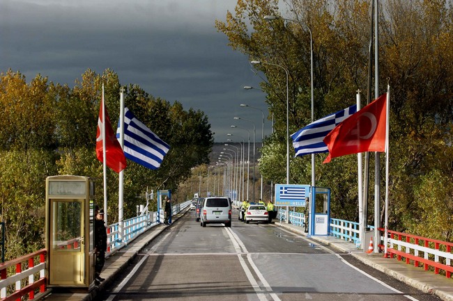 Τρομοκρατία: Έκτακτα μέτρα ασφαλείας στα σύνορα με την Τουρκία στον Έβρο, vid