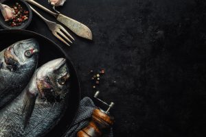 Δείτε Κοτζιά και Κασσελάκη να τρώνε σε ψαροταβέρνα – ΒΙΝΤΕΟ