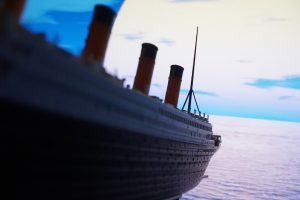 Τιτανικός: ΒΙΝΤΕΟ με τους χιλιάδες μικρούς “θησαυρούς” του ναυαγίου που βρίσκονται σε μυστική τοποθεσία