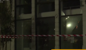 Ισχυρή έκρηξη συγκλόνισε τον Πειραιά! Ζημιές σε ακτίνα 300 μέτρων, vid