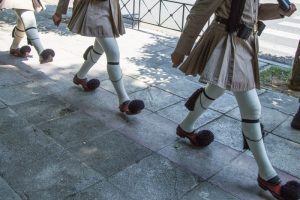 Αλλαγή προεδρικής φρουράς σε συνθήκες καύσωνα, vid
