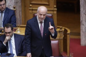 Διαψεύδει το υπ. Δικαιοσύνης την ανακοίνωση ΣΥΡΙΖΑ περί τροπολογίας για συμμετοχή συγγενικών προσώπων πολιτικών σε “offshore”