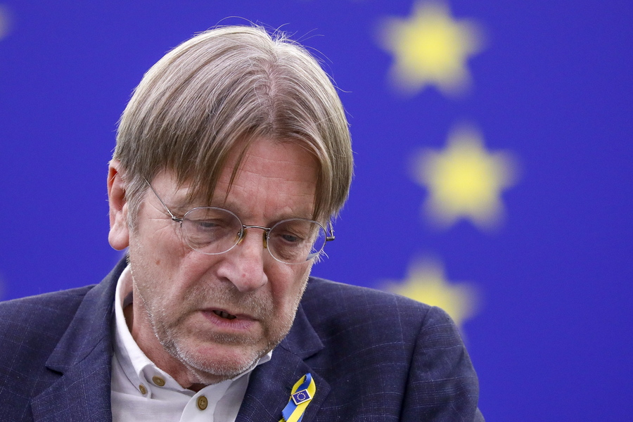 «Η Ευρώπη δεν είναι έτοιμη για την Νέα Τάξη Πραγμάτων»! «ΒΟΜΒΑ» μέσα στις Βρυξέλλες, vid
