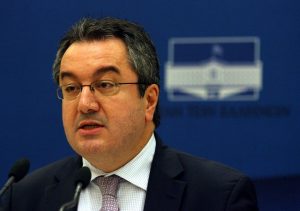 Μόσιαλος για πανδημία και κλιματική αλλαγή: «Νέα κρίση ίσως σε 5-10 χρόνια»