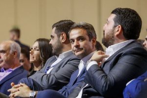 Μητσοτάκης για θάνατο αστυνομικού: Ζήτημα τιμής η τιμωρία των δολοφόνων