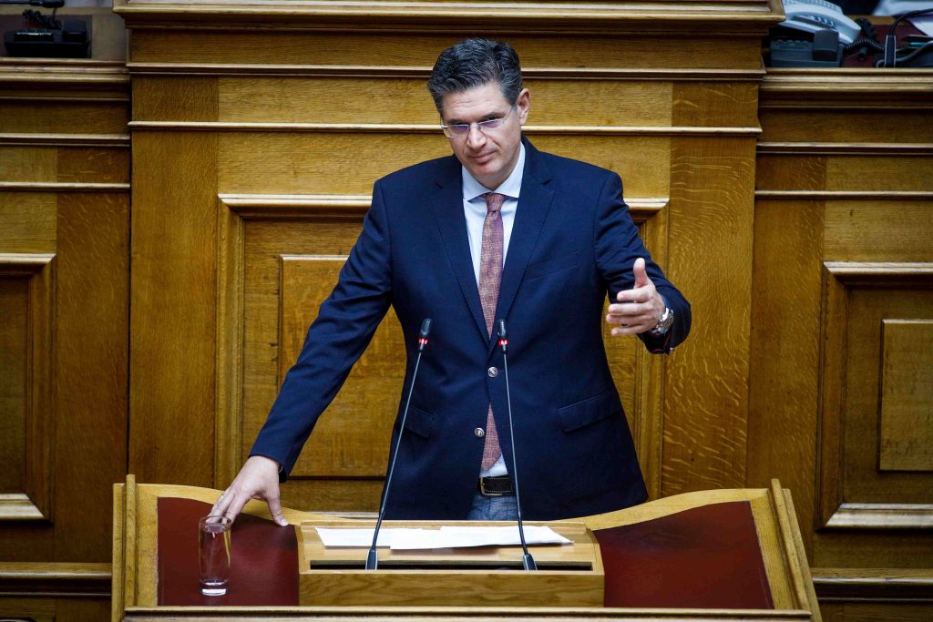ΣΥΡΙΖΑ – Καλαματιανός: «Η κυβέρνηση οδηγεί σε λουκέτο χιλιάδες ελεύθερους επαγγελματίες και αυτοαπασχολούμενους»