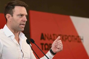 Κασσελάκης για τη βία στα γήπεδα: “Τέσσερα αναγκαία μέτρα τώρα” (video)