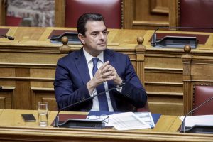 Αυτοψία Σκρέκα στην Βαρβάκειο: ‘’Πολύ προσιτές και ανταγωνιστικές φέτος οι τιμές’’