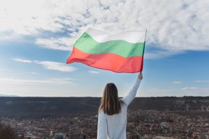 Βουλγαρία κατά της Ρωσίας!! Πήγαν να παίξουν ξύλο στο τοπικό Κοινοβούλιο, vid