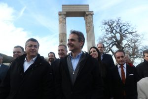 Μητσοτάκης από Αιγές: Γεγονός διεθνούς εμβέλειας η αναστήλωση του ανακτόρου του Φιλίππου Β, vid