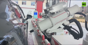 Ρομπότ βάζουν βενζίνη!!! Πάνε και οι υπάλληλοι βενζινάδικων;;;