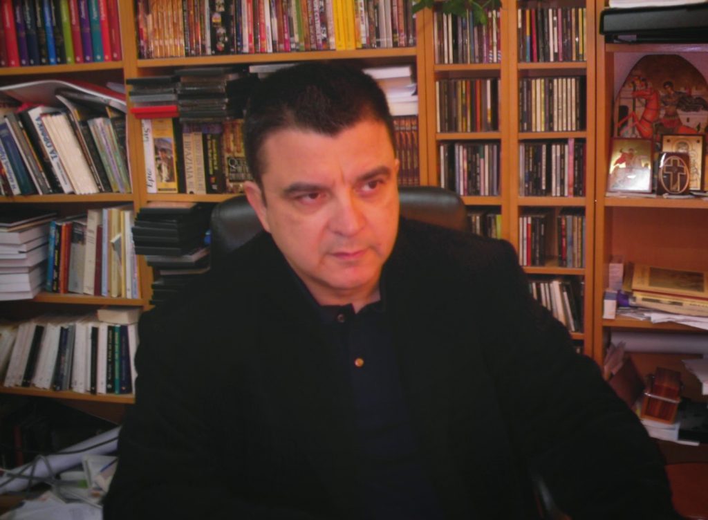 Λιακόπουλος: Γιατί ο Μητσοτάκης διακινδυνεύει να διαλύσει τη Ν.Δ. για ένα θέμα σοβαρό μεν, δευτερεύον δε;;;