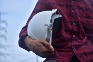 Ισπανία: Ρήγμα στην κυβέρνηση συνασπισμού για τα εργασιακά – Οι αντιδράσεις για τις 37,5 ώρες εργασίας