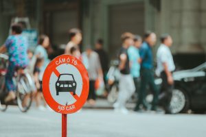 Παρίσι: Φωνές για επιβολή μέτρων με στόχο την “εξάλειψη των αυτοκινήτων”!