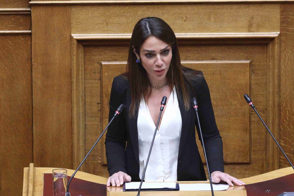 Μιχαηλίδου: Ανοίγει σήμερα για τους γονείς η πλατφόρμα των «Νταντάδων της Γειτονιάς»