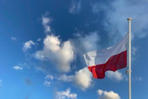 Οι Πολωνοί αγρότες ανακοίνωσαν τον αποκλεισμό ενός σημαντικού μεθοριακού περάσματος με τη Γερμανία