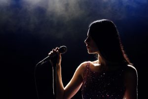 EURO 2024: Έκραξαν την Adele επειδή φώναξε «σκάσε» σε φιλάθλους στον ημιτελικό Αγγλία – Ολλανδία(vid)