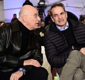 Συγχαρητήριες αναρτήσεις Μητσοτάκη και Δένδια για τα χάλκινα μετάλλια στην κωπηλασία