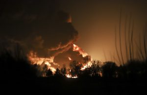 «Βροχή» ρωσικών πυραύλων/UAV στο Χάρκοβο! Χτύπησαν και ΝΑΤΟΪΚΟΥΣ εκπαιδευτές; vid