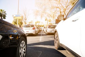 Η Λετονία απαγορεύει την είσοδο επιβατικών οχημάτων με λευκορωσικές πινακίδες στο έδαφός της