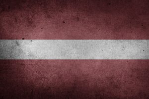Σκάνδαλο στη Λετονία: Παραιτήθηκε ο υπουργός Εξωτερικών για τις πτήσεις τσάρτερ στα ταξίδια του