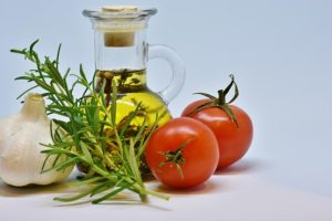 Έξυπνα μυστικά μαγειρικής που θα σας λύσουν τα χέρια! (video)