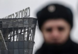 «ΒΟΜΒΑ» από NYT: Οι Αμερικανοί έκρυψαν πληροφορίες από τους Ρώσους για το μακελειό στην Μόσχα