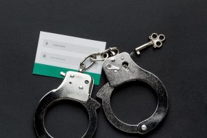 Ένας Ρώσος καταδικάστηκε σε 14ετή ποινή κάθειρξης για συνεργασία με την Ουκρανία