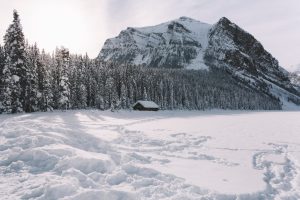 Ο καιρός τους πήρε και τους σήκωσε κυριολεκτικά!