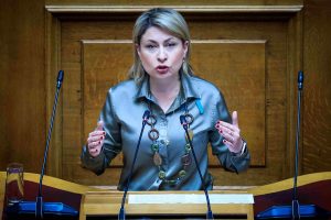 Αλεξοπούλου: Εντός του Μάϊου η κυκλοφορία των 140 αστικών ηλεκτρικών λεωφορείων