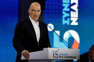 Δένδιας: “Πρέπει να προστατεύσουμε το μοναδικό περιβάλλον της Ελλάδας, από την κλιματική αλλαγή”
