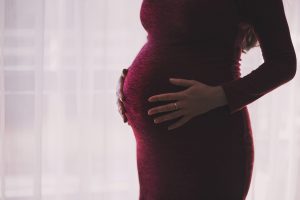 Βατικανό: «Η παρένθετη μητρότητα πρέπει να μετατραπεί σε οικουμενικό αδίκημα», λέει η Αγία Έδρα