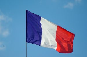 Γαλλία: Σύσταση προς τους Γάλλους να “φύγουν προσωρινά από το Ιράν”