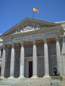 Μαδρίτη: Η εισαγγελία ζητεί να απορριφθεί η υπόθεση για διαφθοράς σε βάρος της συζύγου του Σάντσεθ