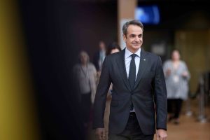 Την κεντρική αγορά στο Μαρούσι επισκέφτηκε ο Κ. Μητσοτάκης(vid)