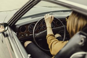 Safe Start: Ομάδα νέων έφτιαξε έξυπνο τιμόνι με στόχο να σωθούν ζωές – Διαθέτει αισθητήρες ανίχνευσης αλκοόλ